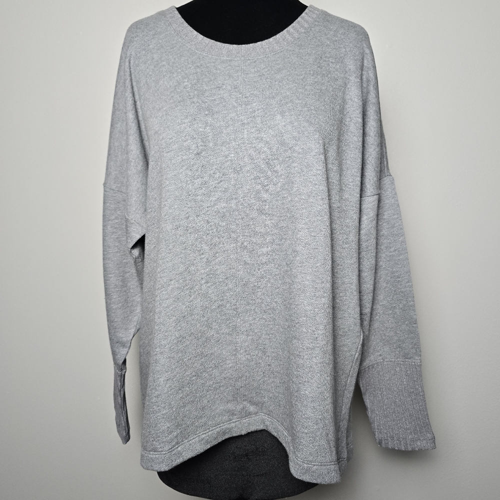 CAbi 6333 Cool Off Sweatshirt Cotton Size M NWOT